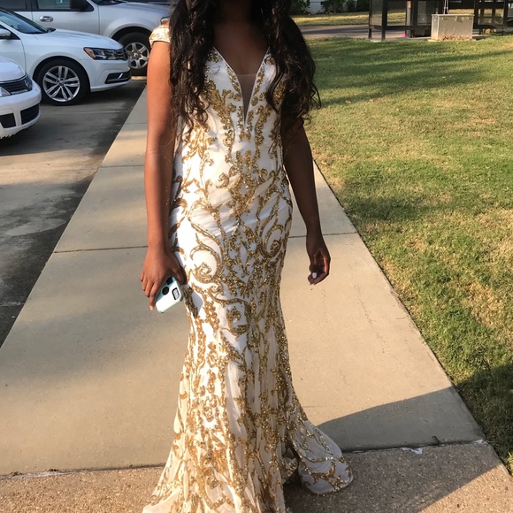 Homecoming dress - Picture 3 of 4